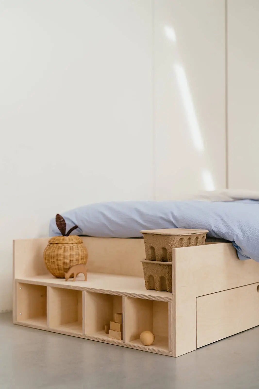 Łóżko dziecięce z brzozowej sklejki NOMI 3w1 - KidooCrafts