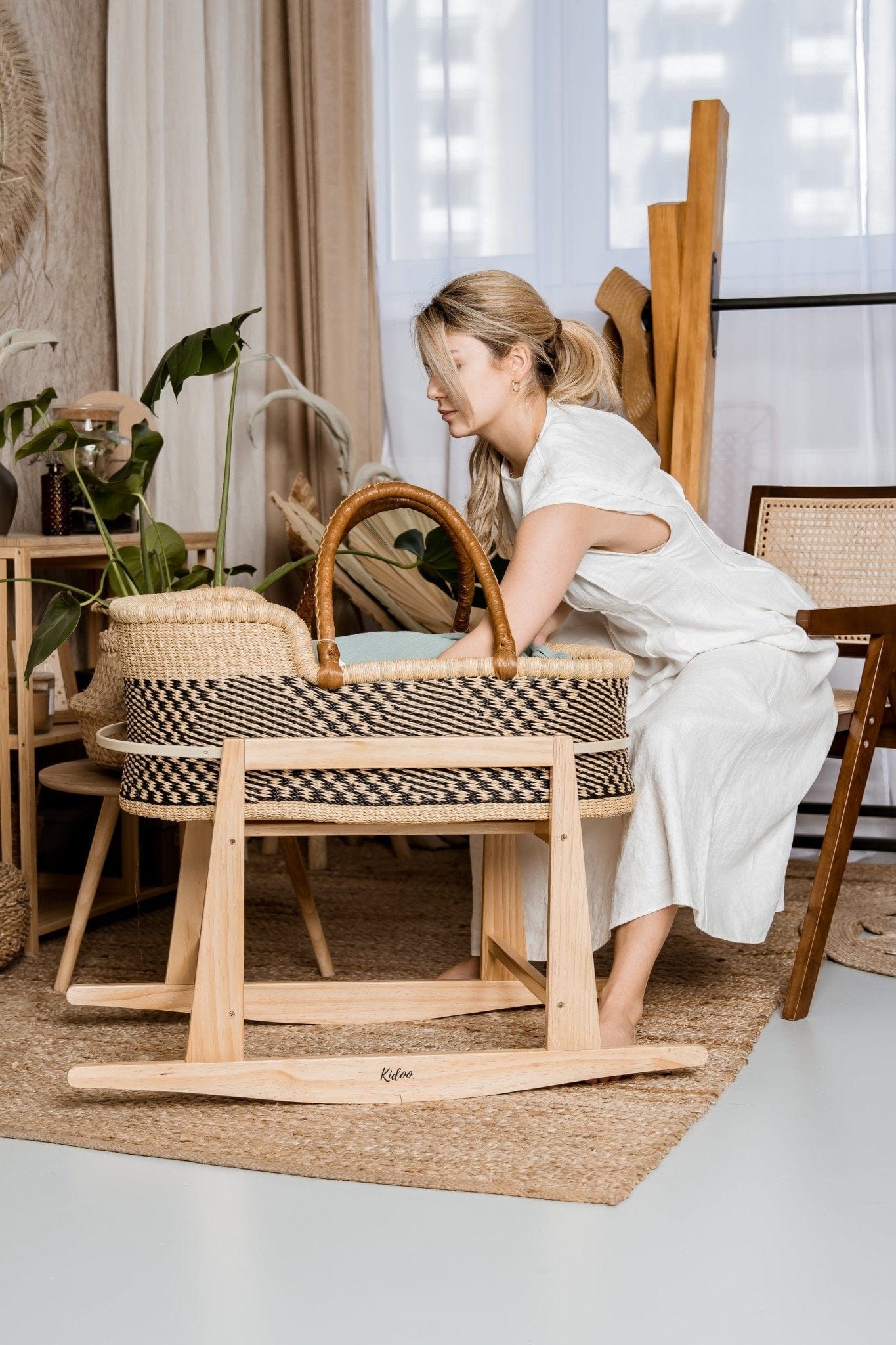 stelaż do kosza mojżesza